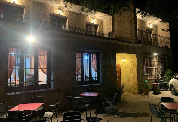 Hotel Restaurante Rio Cuervo Vega del Cadorno Exteriér fotografie